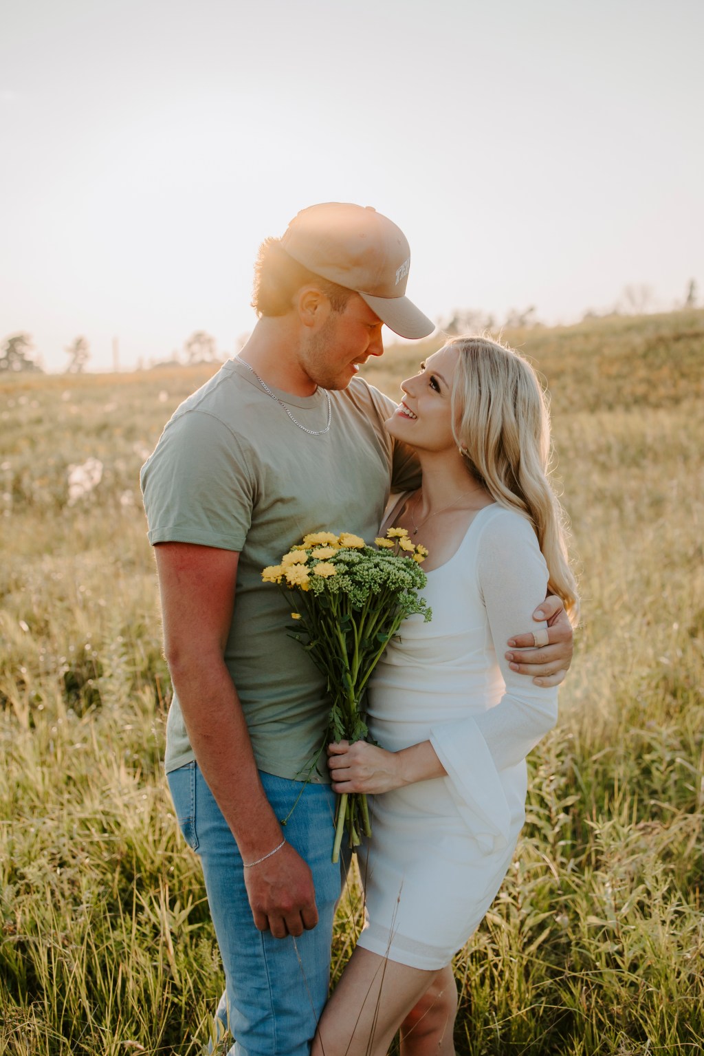 Cute and unique poses to do with your&nbsp;boyfriend