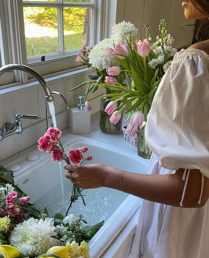 DIY Flower Arrangements:How to Create Beautiful Bouquets at&nbsp;Home